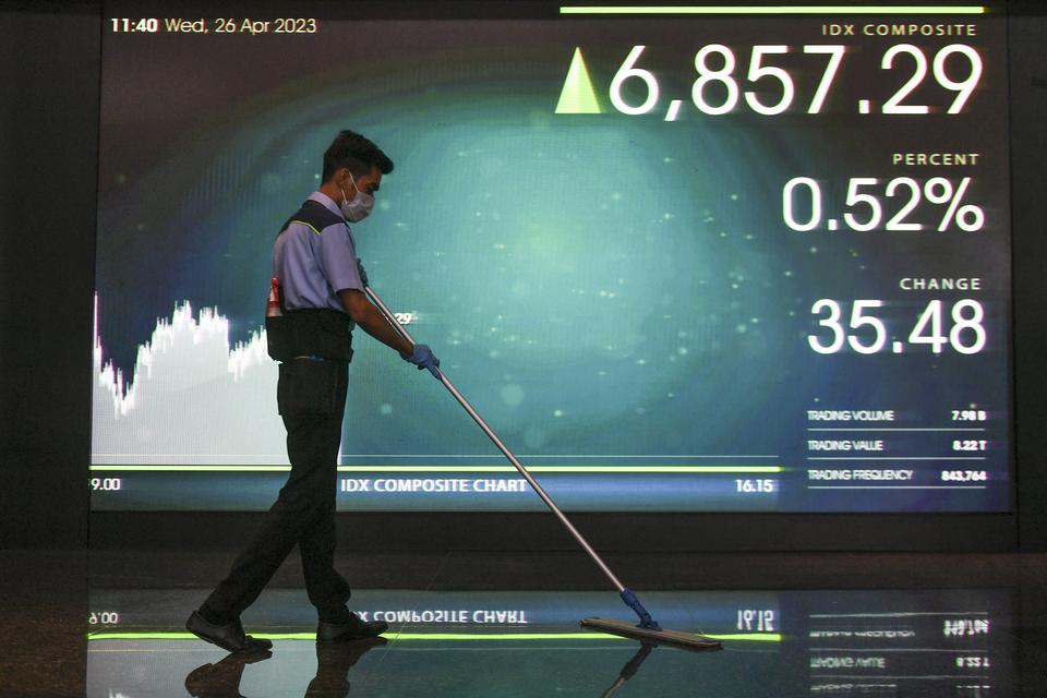 OJK Menyebutkan IHSG Tumbuh Tipis Sepanjang Kuartal&nbsp;I-2024