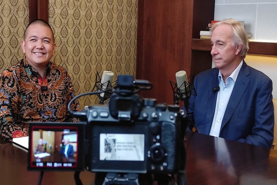 Ray Dalio Ungkap Kekuatan Besar Dunia: Uang, Geopolitik, Alam hingga Iklim