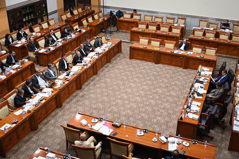 DPR Setujui Naturalisasi Mees Hilgers dan Eliano Reijnders, Siap Perkuat&nbsp;Timnas