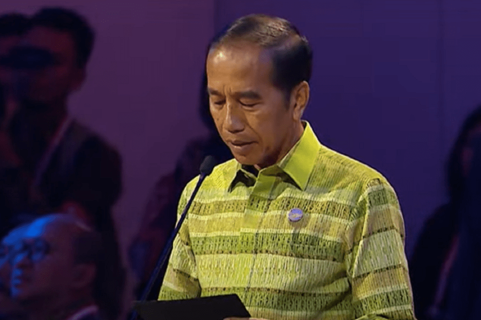 Jokowi Perkenalkan Prabowo di Gala Dinner Indonesia-Africa Forum